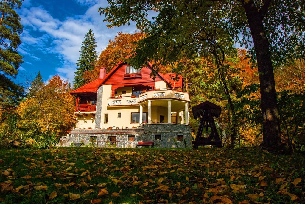 Pensiunea Boema Sinaia Exterior foto